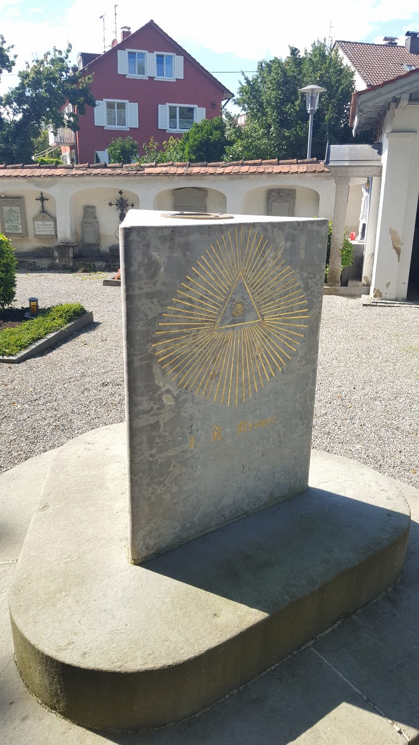 Franz Mesmer's tomb, Meersburg (by Michele Riva) - 03.jpg
